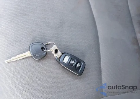 2015 Hyundai Elantra Se из США, поврежденный, VIN 5NPDH4AE8FH615287